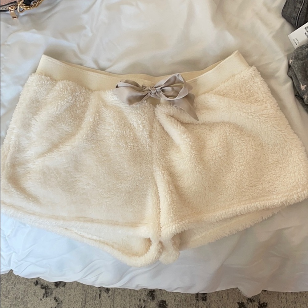 Gilly hicks Pajama shorts